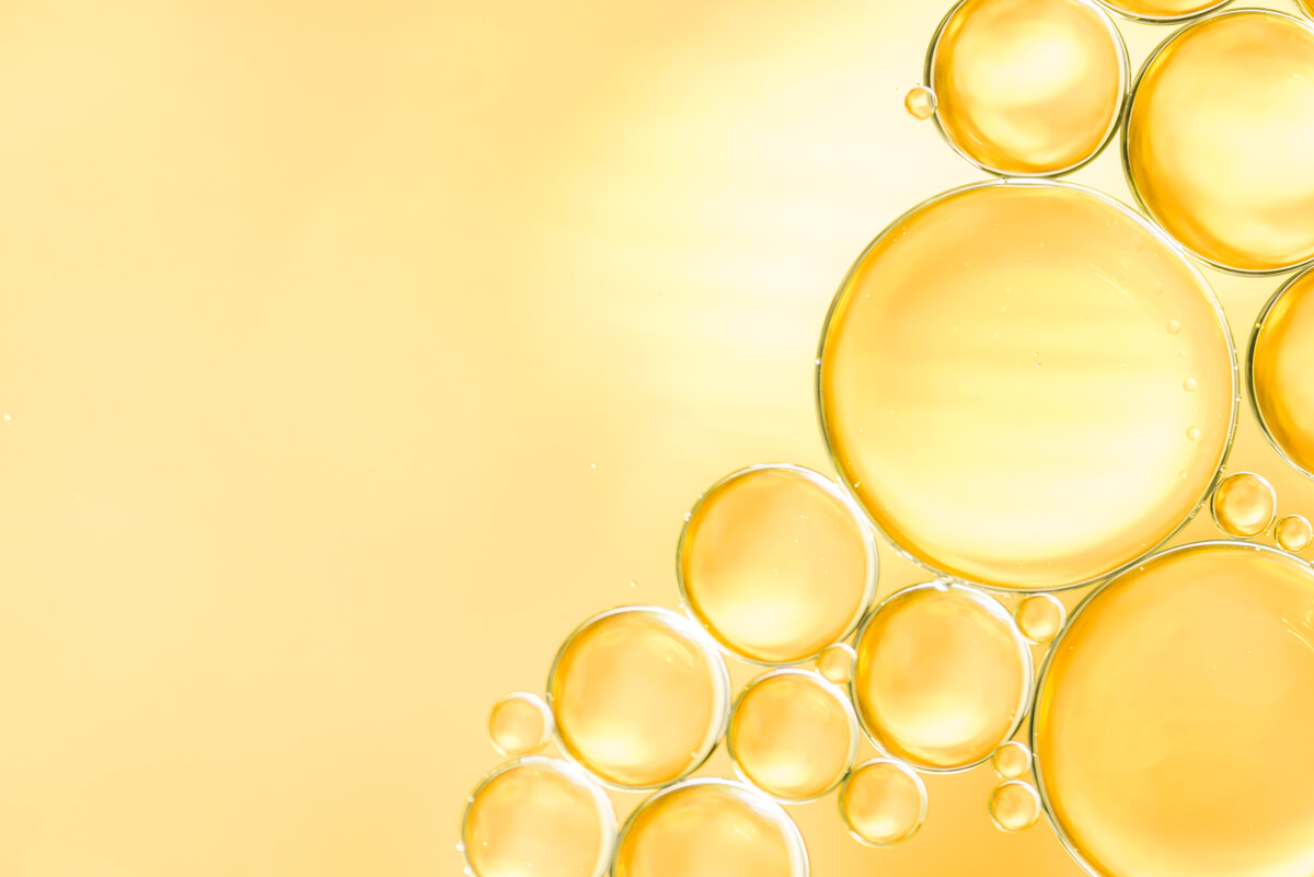 Say Goodbye to Grease. 7 Tips for Tackling Oily Skin
